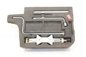 Nissan 695.da1z85 84-86 300zx Z31 Scissor Jack With Insert And Tools