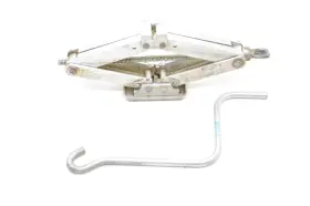 695.da1z91 Nissan 90-96 300zx 2 Scissor Jack With Handle