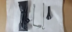 995016rr0a Nissan 2021-2024 Rogue Spare Tire Tool Kit Set With Carrier Case Oem