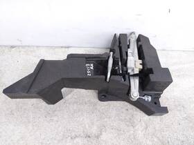 Nissan 99550-ce86c 2003-2008 350z Spare Tire Scissor Jack With Tools And Storage Foam 99550-ce86