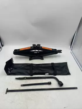 99550-ea000 Nissan 2004 - 2012 Armada / 2006 2008 Frontier Jack And Tools Kit Oem
