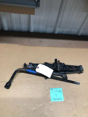 22648461 Pontiac 1992 - 2005 Sunfire Chevy Cavalier Malibu Spare Tire Jack Lug Wrench 8