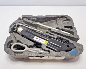 4h0805615 Porsche 2015-2018 Oem Macan 95b Emergency Spare Jack Tool Kit Set