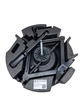 Rivian Pt00715621 2025-2026 R1t Oem Jack Stand Kit With Storage