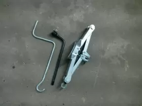 1044680761 Scion 564.sc1308 Xb 2008 Jack