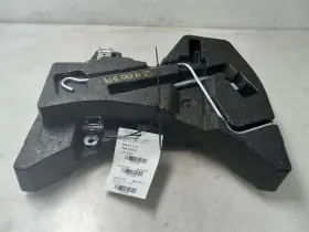 564.sc1c16 Scion 16 Fr-s Jack And Tool Kit