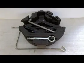 564.su1m15 Subaru Jack And Tools Factory Kit Fits Impreza 2015 415234