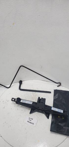 Subaru P2594 2001 Outbacklegacy Jack Assembly