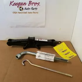 564.sz1c12 Suzuki Jack And Tools Factory Kit Fits 10 11 12 13 2010-2013 Kizashi