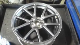 560.ts1p19 Tesla 3 2019 Wheel 102647602