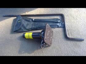 Toyota 564.to1501 1996-2002 4runner Spare Tire Jack And Tool Set With Storage Case