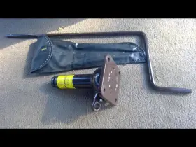 564.to1501 Toyota 1996-2002 4runner Spare Tire Jack And Tool Set With Storage Case