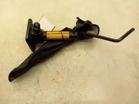 564.to1902 Toyota 02 Tundra Sr5 Spare Tire Jack