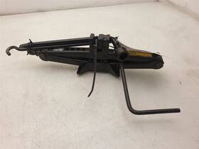 Toyota 564.to1p11 11 Venza Spare Tire Jack And Tool Kit