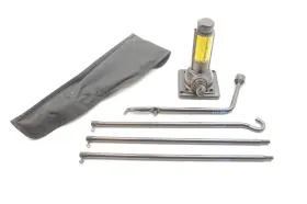 695.to1810 Toyota 05-15 Tacoma 4.0l Jack With Tools 695.to1810 Toyota 05-15 Tacoma 4.0l Jack With Tools
