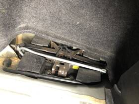 Toyota 695.to1h08 2008 Camry Emergency Roadside Tools Toolkit Jack Lugwrench 925240