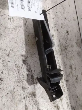 5n0011031d Volkswagen 2009-2017 Tiguan Floor Lift Jack