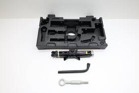 Volvo 32271784 2016 - 2025 Xc90 Emergency Jack Tool Kit With Foam Holder Oem