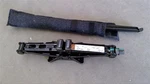 Jack And Tools Factory Kit Fits Milan 2010 324774 Used. Price: $74.99.