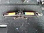 2018 Nissan Pathfinder Jack Scissor Used. Price: $75.00.