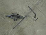 Avalon 2000 Jack 1080663 Used. Price: $85.50.