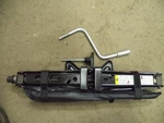 2007 Equinox Jack 925979 Used. Price: $68.25.