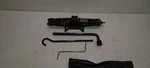 Honda Civic 2001 Jack 817152 Used. Price: $60.00.