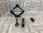 2021-2026 Chevrolet Trailblazer Jack W/tools Oem Used. Price: $55.00.