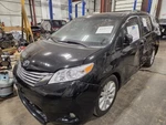 Sienna 2017 Jack 1540989 Used. Price: $99.00.