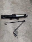 2011-2021 Volkswagen Jetta Passat Beetle Golf Roadside Scissor Jack 5C0011031B New. Price: $19.99.