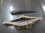 Sebring 2010 Jack 348702 Used. Price: $70.00.