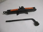 2013 2014 Nissan Sentra Wheel Tire Jack Assembly W/tool Oem Lkq Used. Price: $63.36.