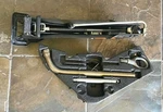 2003-2006 Porsche Cayenne Jack And Tools, 7L0011031B, 7L0012113, Genuine Oem Used. Price: $99.00.