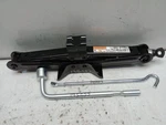 Mitsubishi Outlander Sport 2019 Jack 1581858 Used. Price: $125.00.