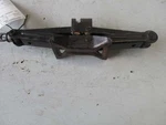 Civic 2002 Jack 59987 Used. Price: $123.48.
