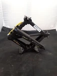 Chevrolet Cobalt 2006 Jack 447253 Used. Price: $43.00.