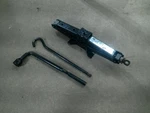 Accord 2002 Jack 104904077 Used. Price: $67.34.