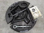2010-2016 Volvo XC60 Emergency Spare Tire Jack Tool Kit 31280278 Oem DE241055 Used. Price: $80.00.