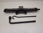 2007-2011 Honda Crv Jack W Tools 89310S3VA04 07-11 Used. Price: $81.78.