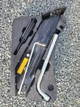 Volkswagen Touareg 2015 Emergency Spare Tire Jack Wrench Tool Kit Set 11-17 * Used. Price: $33.75.