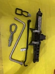 2004 - 2010 Bmw X3 E83 Emergency Spare Tire Jack Assembly W/tools & Lug Wrench Used. Price: $80.00.