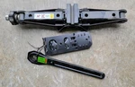 2012 Mini Cooper Countryman Vehicle Jack Oem Used. Price: $71.02.