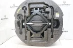 2013 Hyundai Azera Jack And Foam Holder 09110-3K000 Oem Used. Price: $60.34.