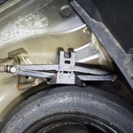 Corolla 2013 Jack 1121560 Used. Price: $86.51.