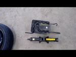 Corolla 2007 Jack 1113325 Used. Price: $67.50.