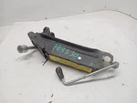Corolla 2016 Jack 4050355 Used. Price: $168.99.