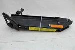 Jack Porsche Cayenne 2008 1048460 Used. Price: $94.99.