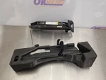 2018 Porsche Macan Jack And Tool Kit Complete Used. Price: $90.25.