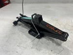 2025 Kia K4 Scissor Type Jack Oem Used. Price: $96.99.