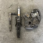 *rusty* Scissor Jack W/tools From 2013 Ford Explorer 10124764 Used. Price: $80.00.